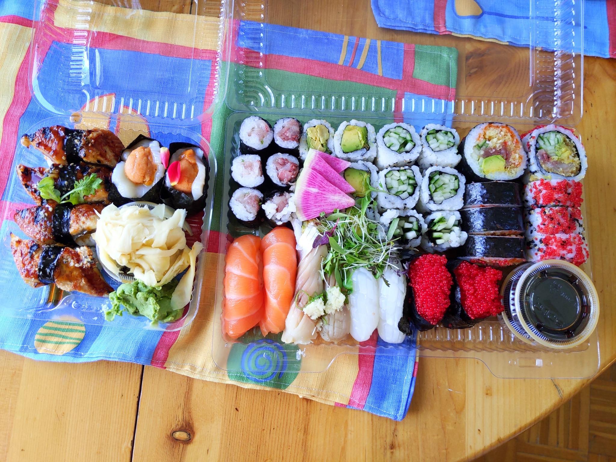Picture of a sushi platter